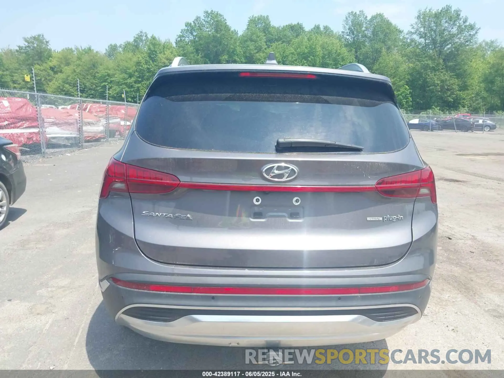 17 Photograph of a damaged car KM8S7DA24NU013339 HYUNDAI SANTA FE PLUG-IN HYBRID 2022