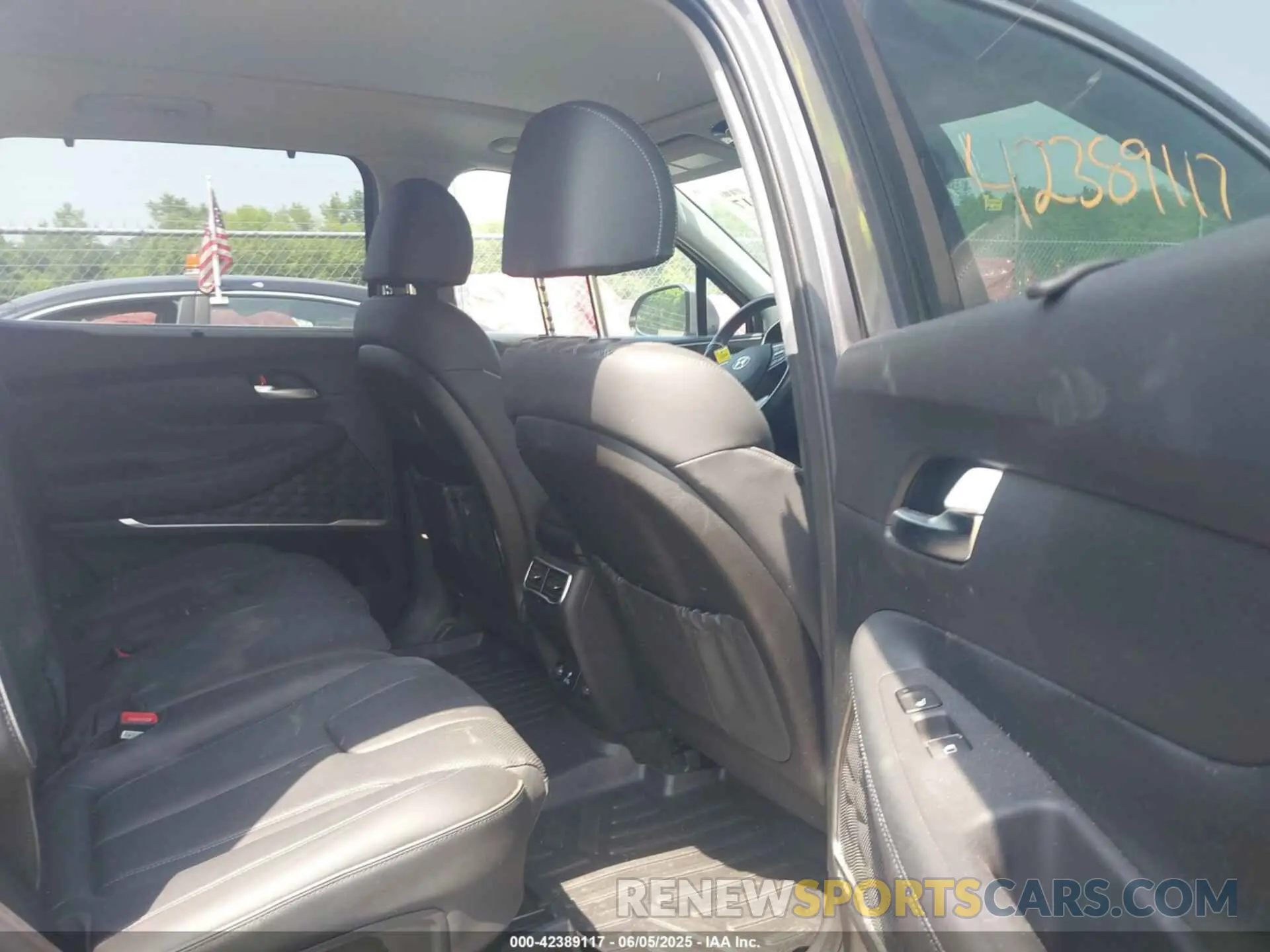 8 Photograph of a damaged car KM8S7DA24NU013339 HYUNDAI SANTA FE PLUG-IN HYBRID 2022
