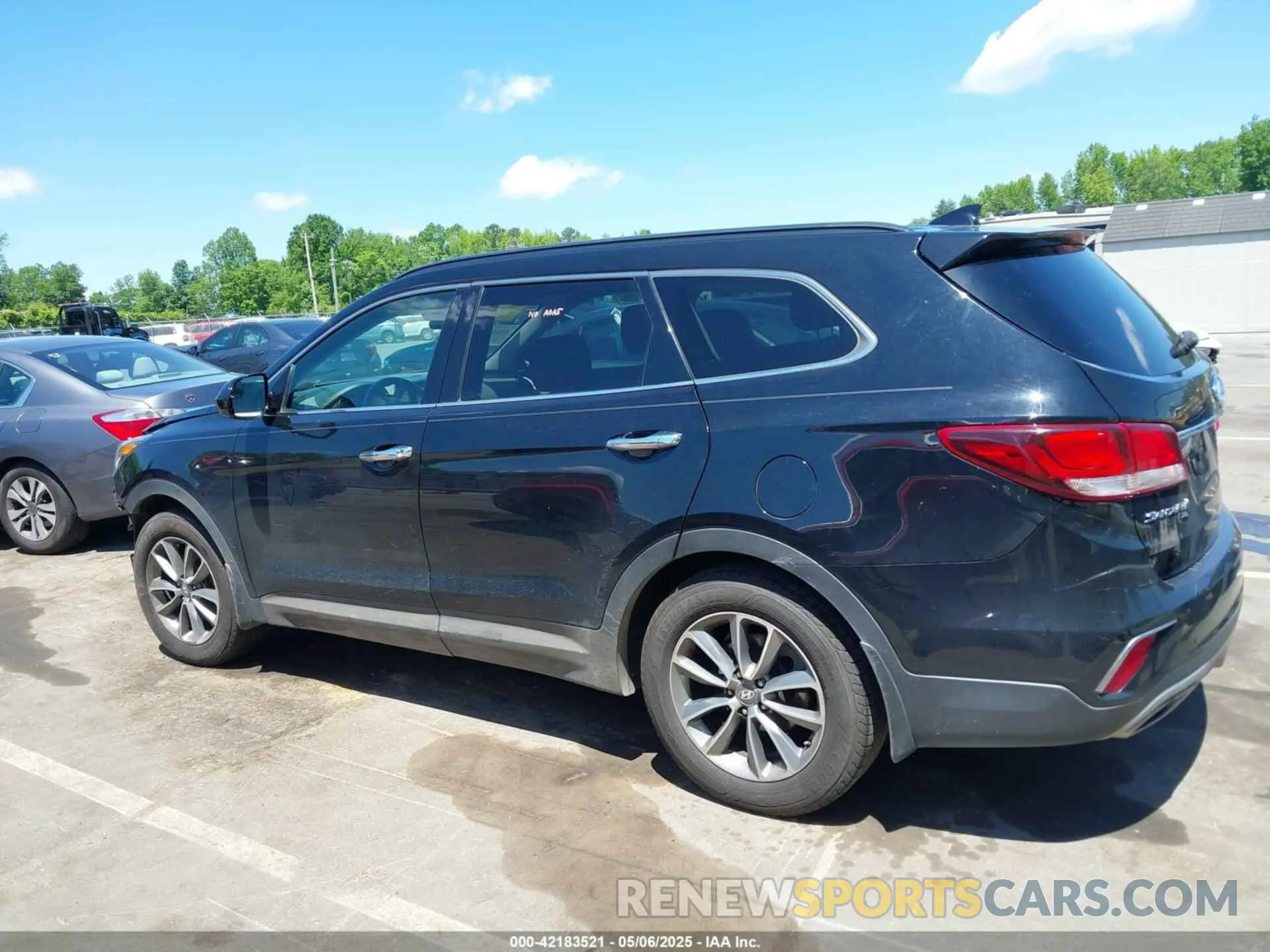15 Photograph of a damaged car KM8SMDHF3KU305268 HYUNDAI SANTA FE XL 2019