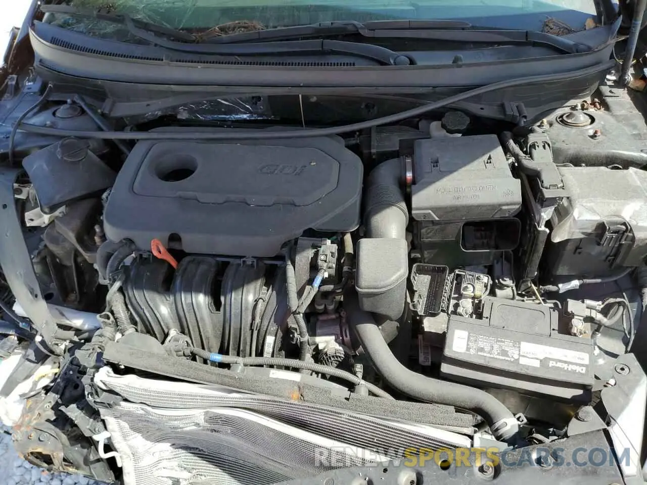 11 Photograph of a damaged car 5NPE24AF0KH730815 HYUNDAI SONATA 2019