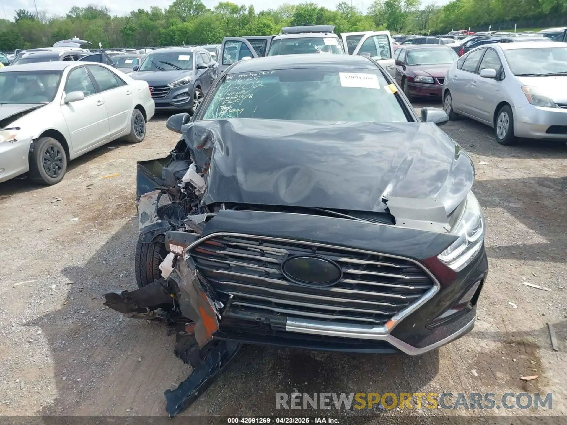11 Фотография поврежденного автомобиля 5NPE24AF1KH739202 HYUNDAI SONATA 2019
