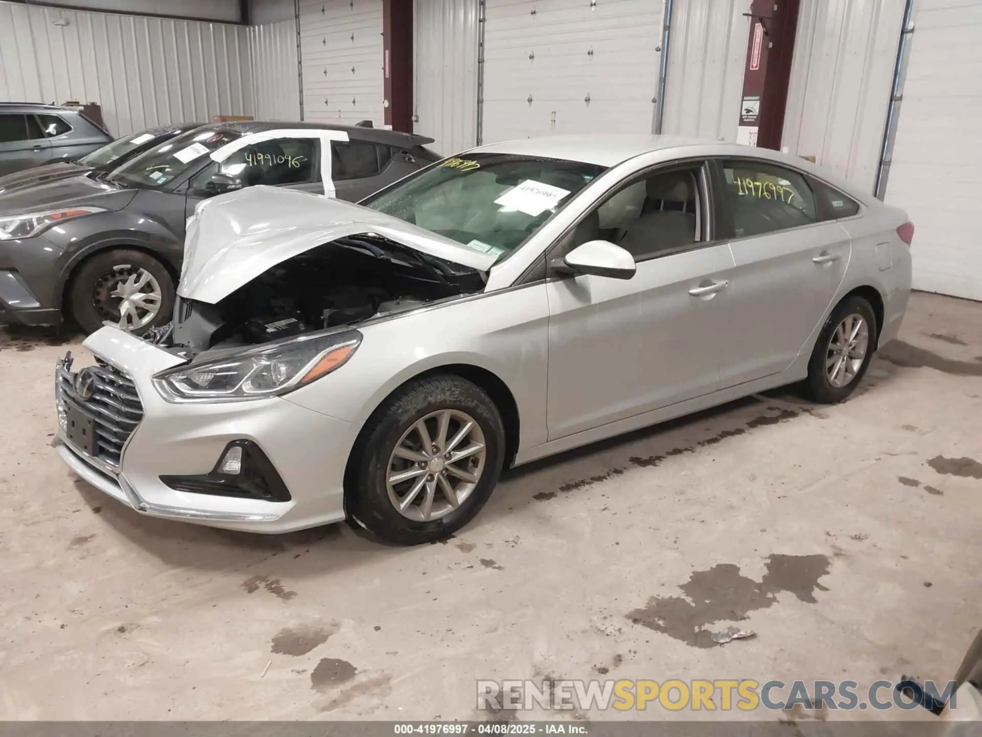 2 Фотография поврежденного автомобиля 5NPE24AF1KH744982 HYUNDAI SONATA 2019