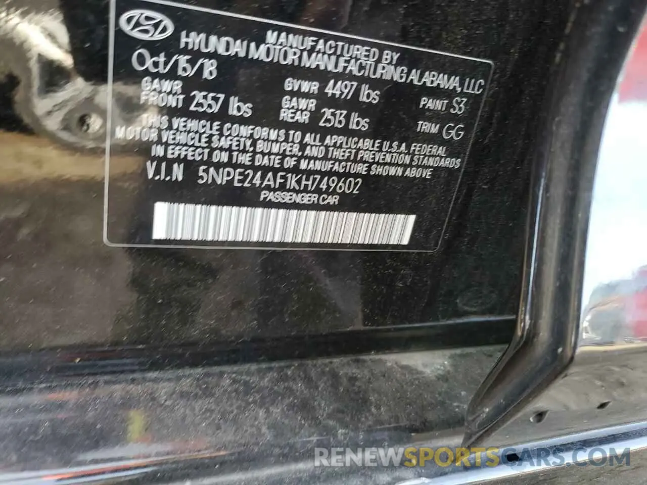 12 Photograph of a damaged car 5NPE24AF1KH749602 HYUNDAI SONATA 2019