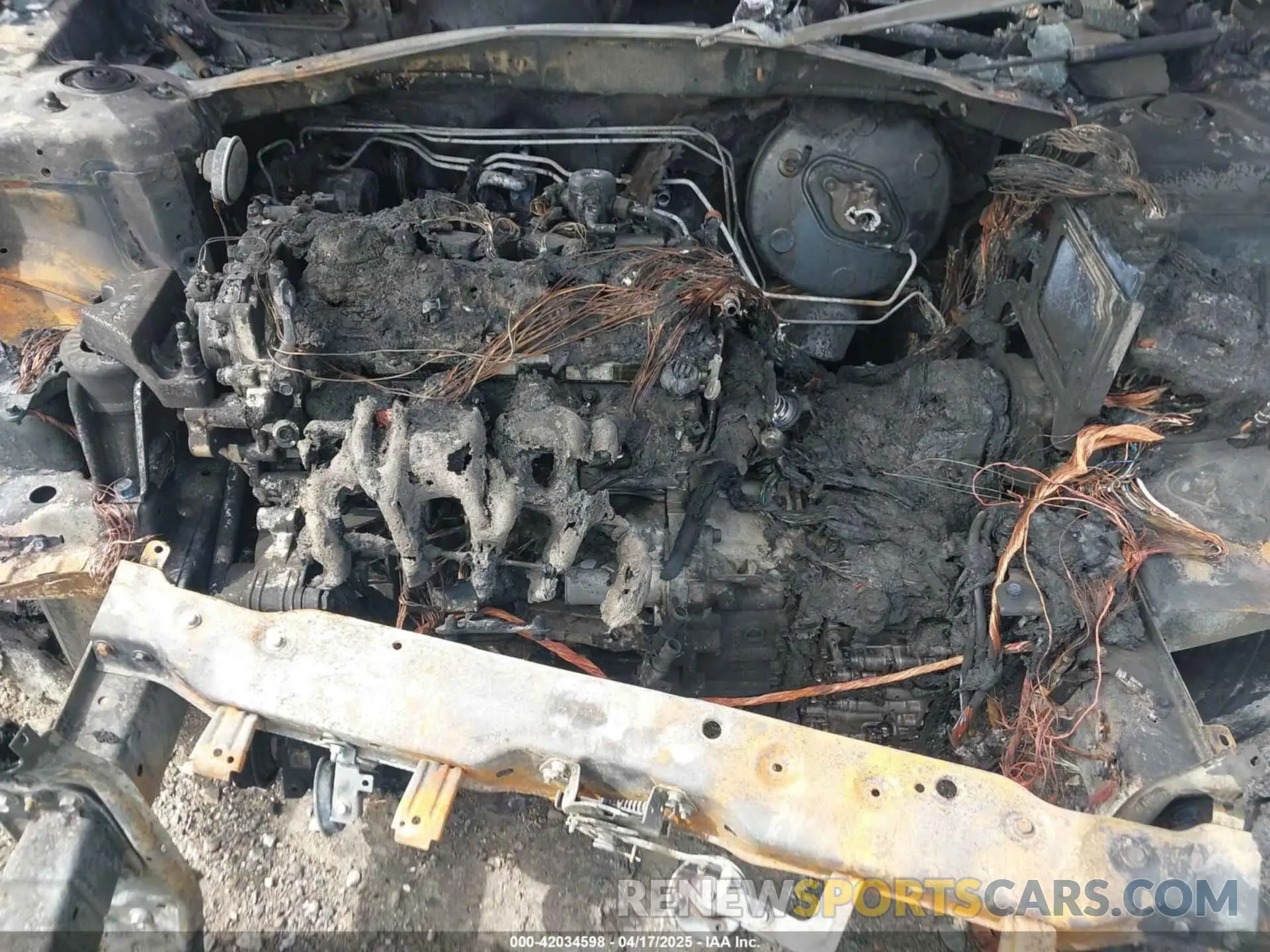 10 Photograph of a damaged car 5NPE24AF1KH751737 HYUNDAI SONATA 2019