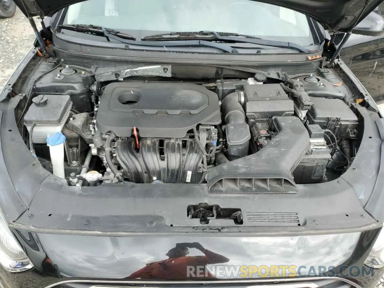11 Photograph of a damaged car 5NPE24AF1KH776007 HYUNDAI SONATA 2019