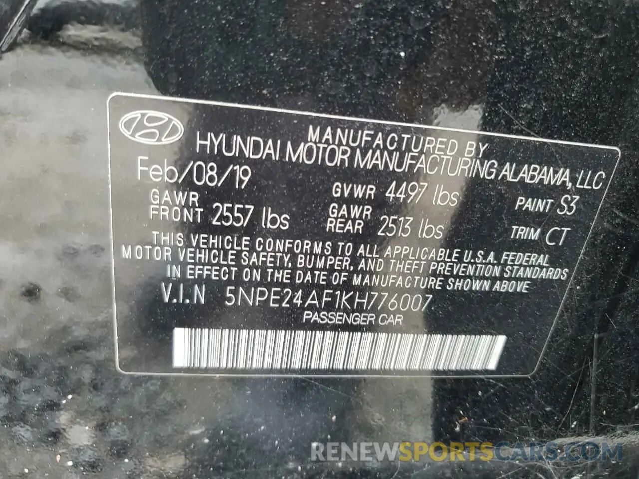 12 Photograph of a damaged car 5NPE24AF1KH776007 HYUNDAI SONATA 2019
