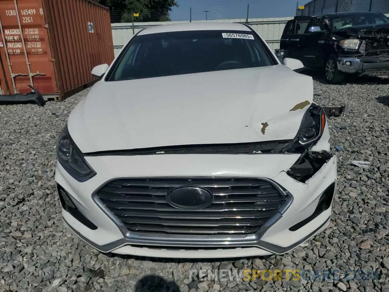 5 Photograph of a damaged car 5NPE24AF2KH751424 HYUNDAI SONATA 2019