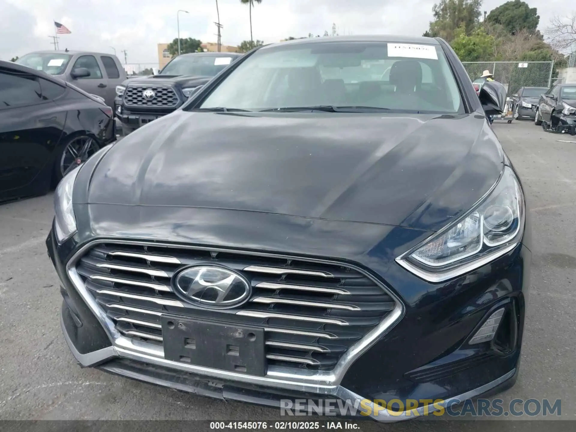 6 Photograph of a damaged car 5NPE24AF2KH769003 HYUNDAI SONATA 2019