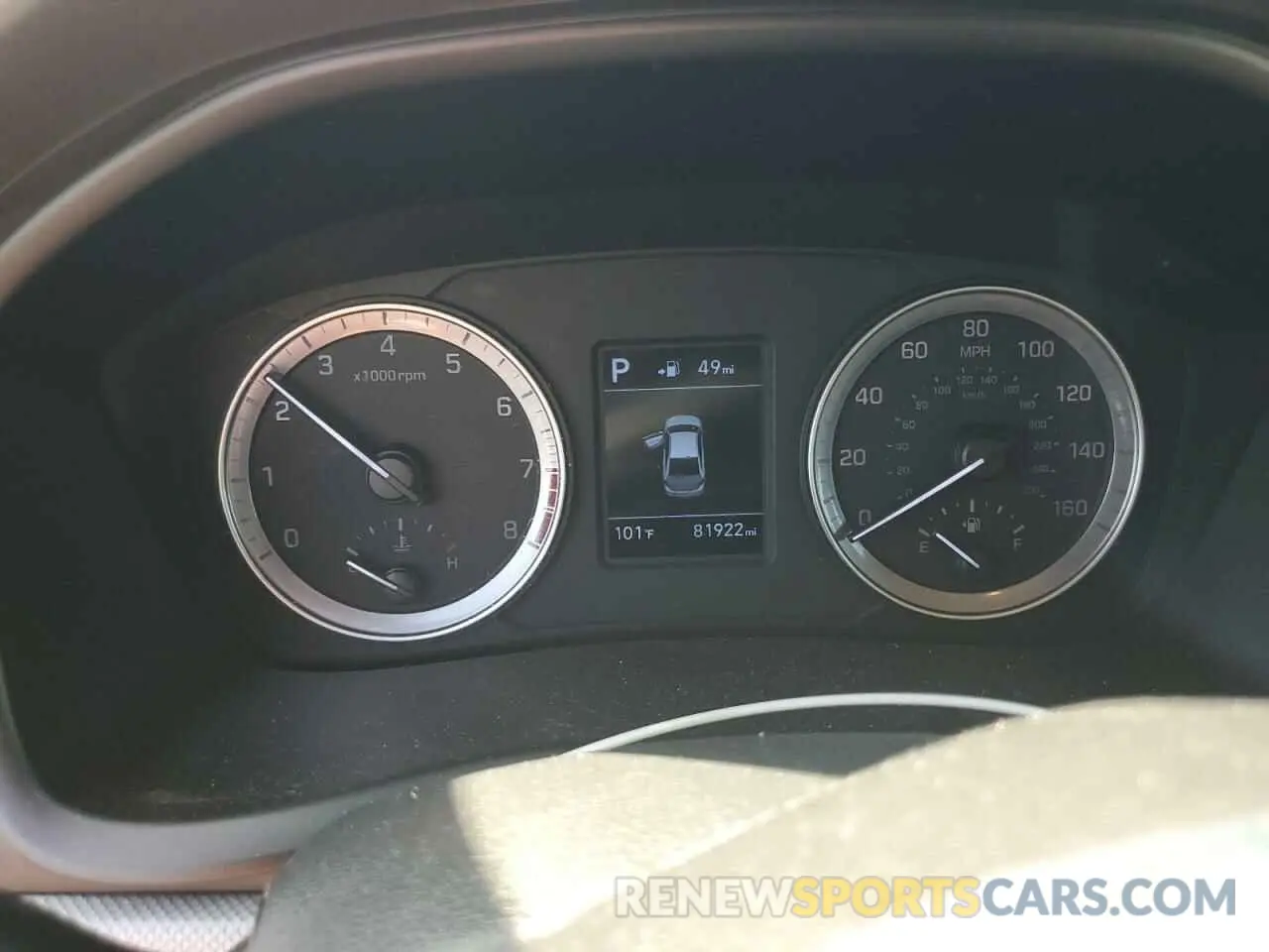 9 Photograph of a damaged car 5NPE24AF2KH807992 HYUNDAI SONATA 2019
