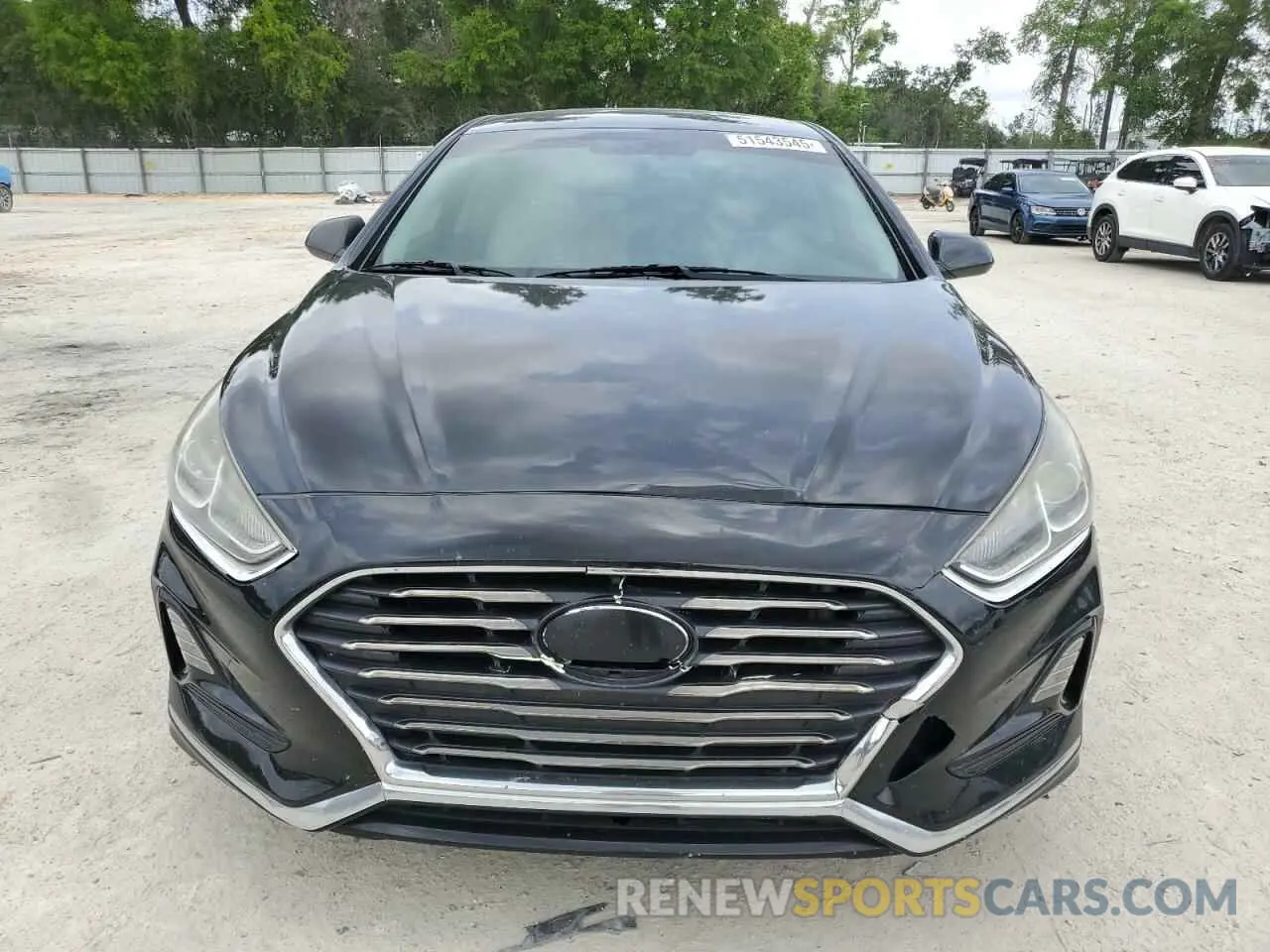 5 Photograph of a damaged car 5NPE24AF3KH729691 HYUNDAI SONATA 2019