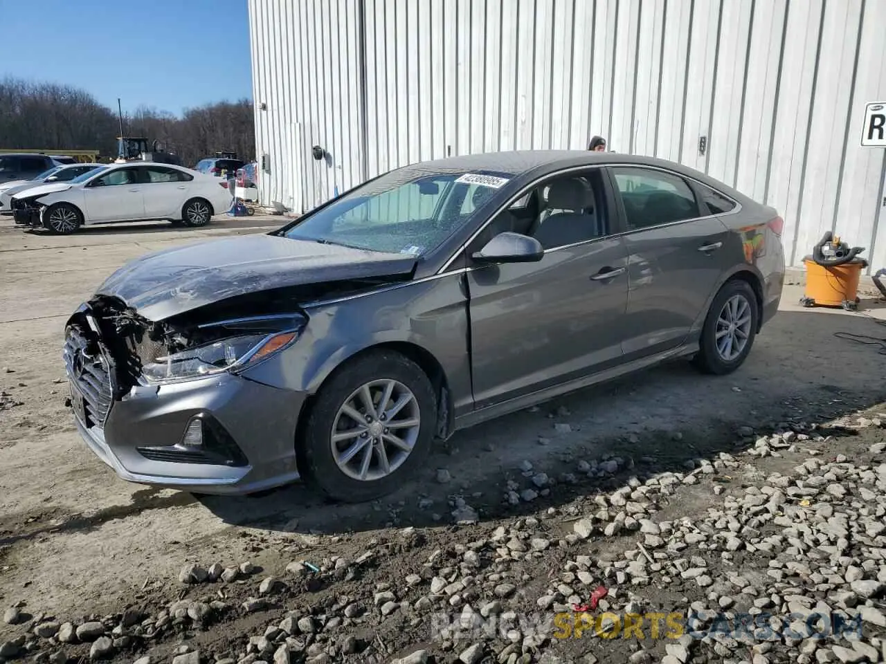 1 Photograph of a damaged car 5NPE24AF3KH734115 HYUNDAI SONATA 2019