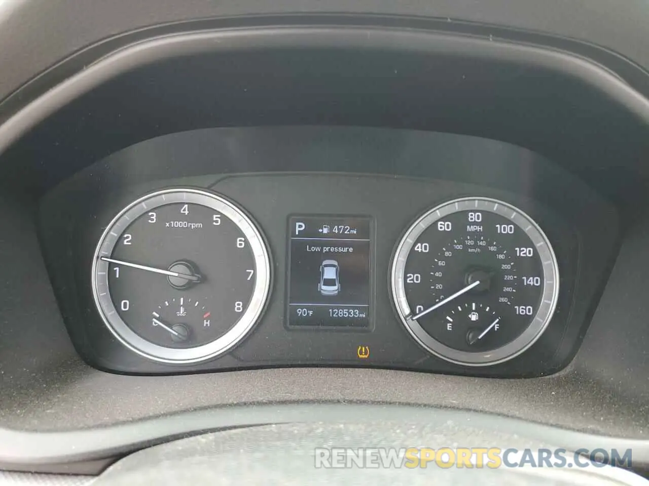 9 Photograph of a damaged car 5NPE24AF3KH763114 HYUNDAI SONATA 2019