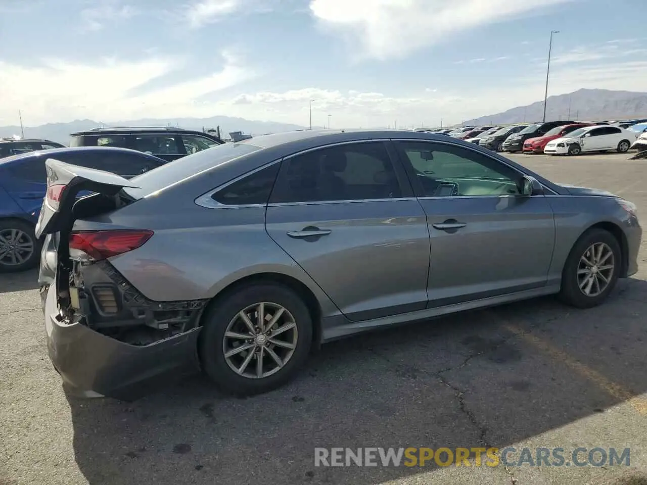 3 Фотография поврежденного автомобиля 5NPE24AF4KH751120 HYUNDAI SONATA 2019