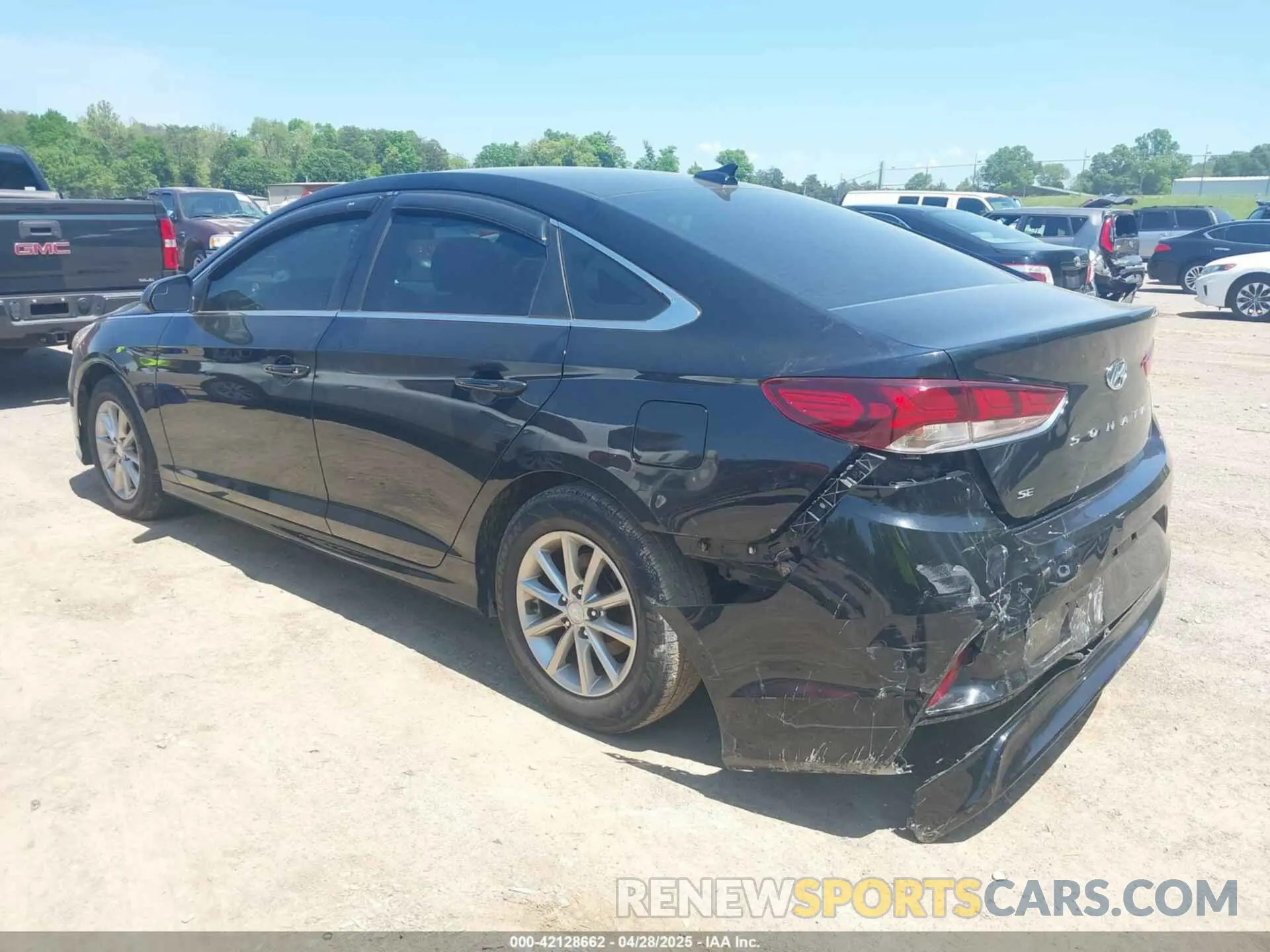 3 Фотография поврежденного автомобиля 5NPE24AF4KH754311 HYUNDAI SONATA 2019
