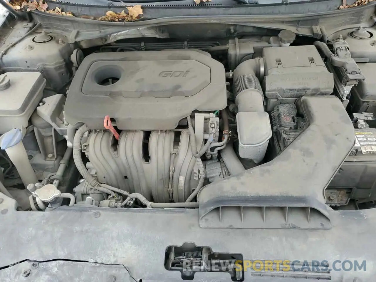 11 Photograph of a damaged car 5NPE24AF5KH746475 HYUNDAI SONATA 2019