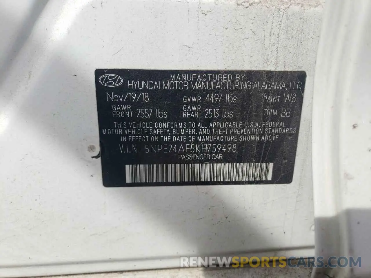 12 Photograph of a damaged car 5NPE24AF5KH759498 HYUNDAI SONATA 2019