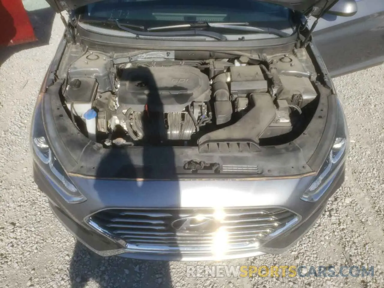 11 Photograph of a damaged car 5NPE24AF5KH785342 HYUNDAI SONATA 2019