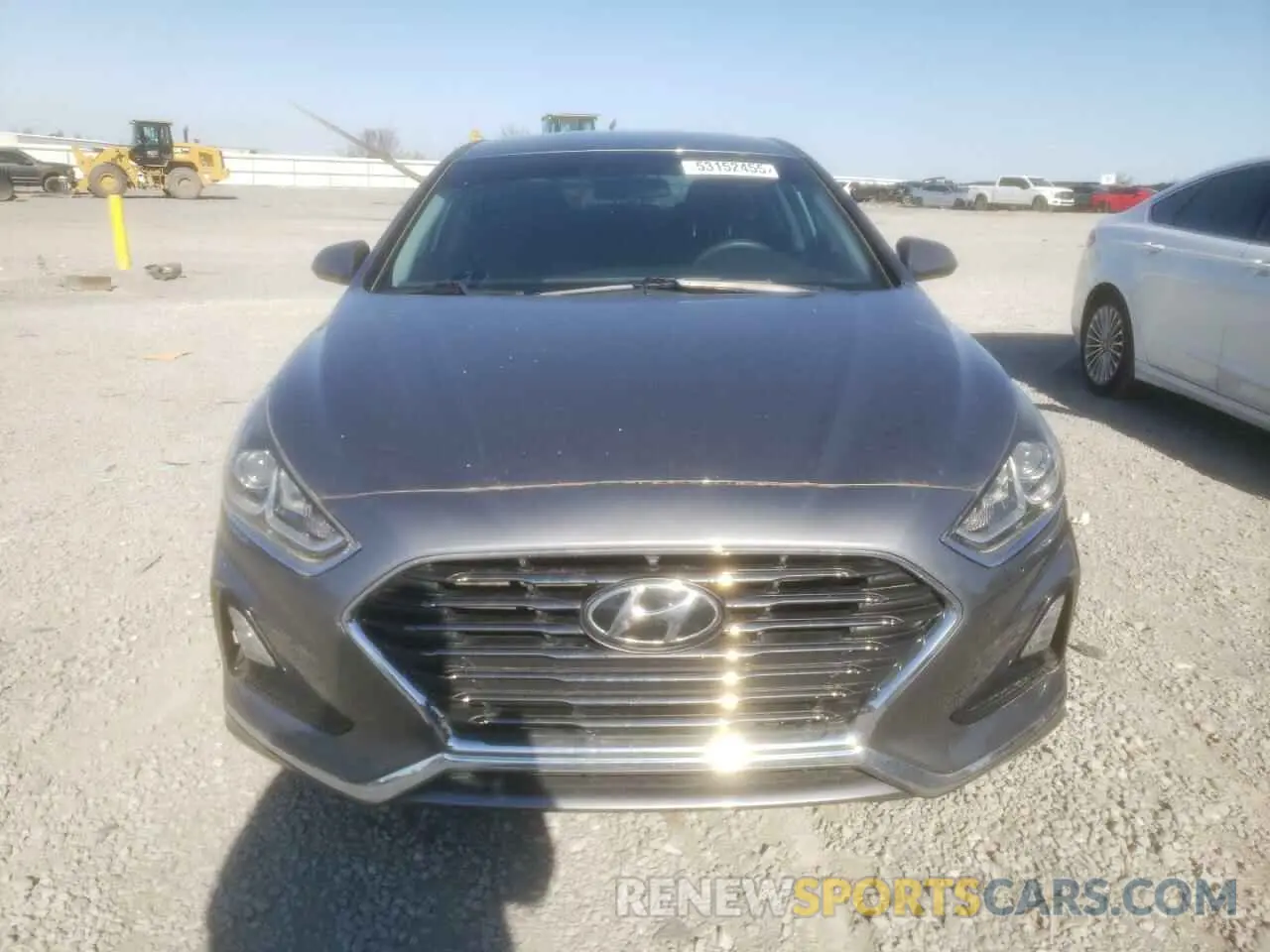 5 Photograph of a damaged car 5NPE24AF5KH785342 HYUNDAI SONATA 2019