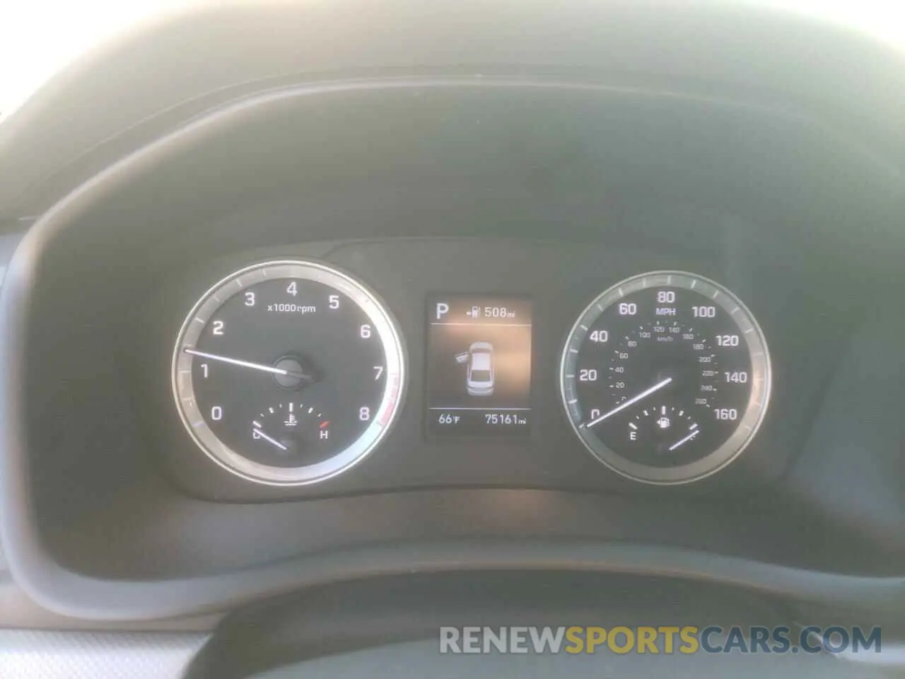 9 Photograph of a damaged car 5NPE24AF5KH785342 HYUNDAI SONATA 2019