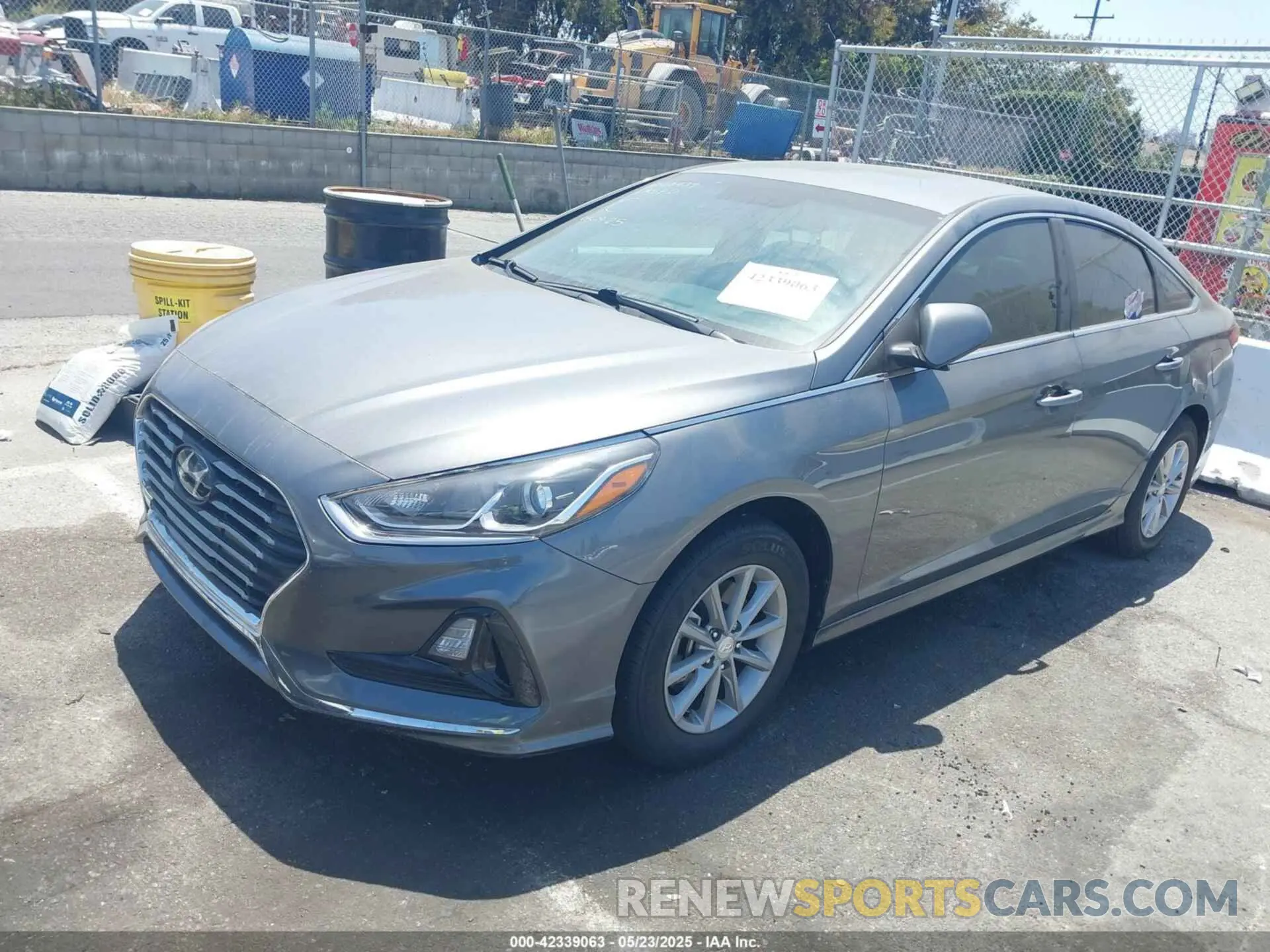 2 Photograph of a damaged car 5NPE24AF5KH792808 HYUNDAI SONATA 2019