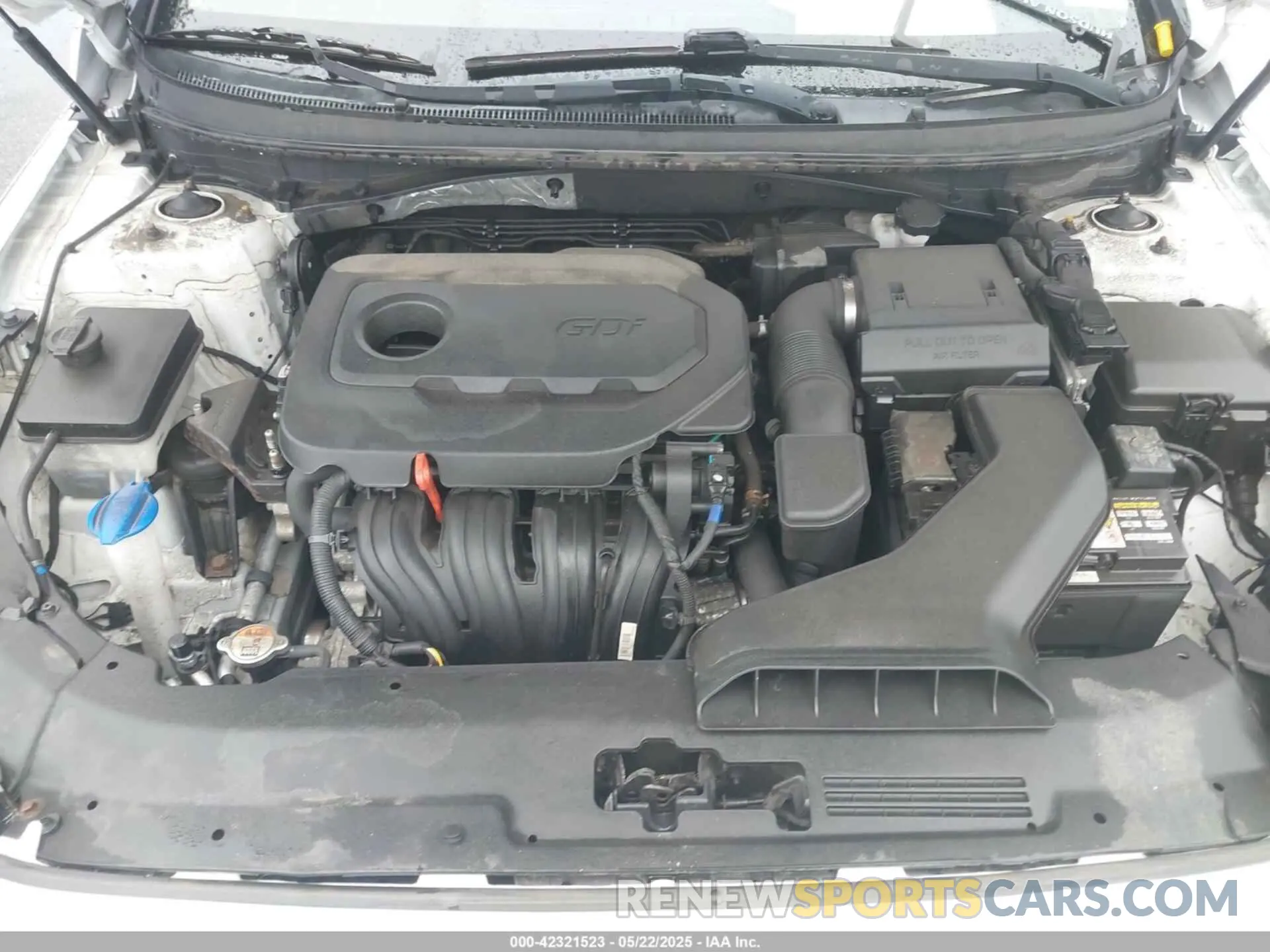 10 Photograph of a damaged car 5NPE24AF6KH741981 HYUNDAI SONATA 2019