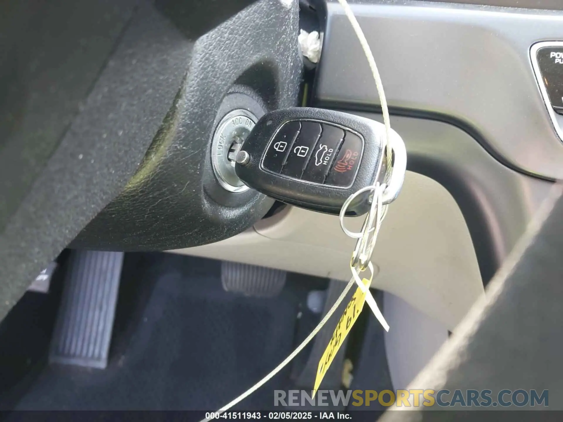 11 Photograph of a damaged car 5NPE24AF6KH750034 HYUNDAI SONATA 2019