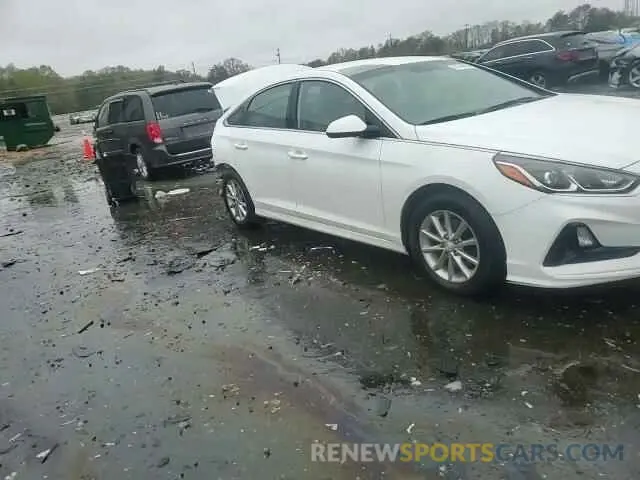 11 Photograph of a damaged car 5NPE24AF6KH776231 HYUNDAI SONATA 2019