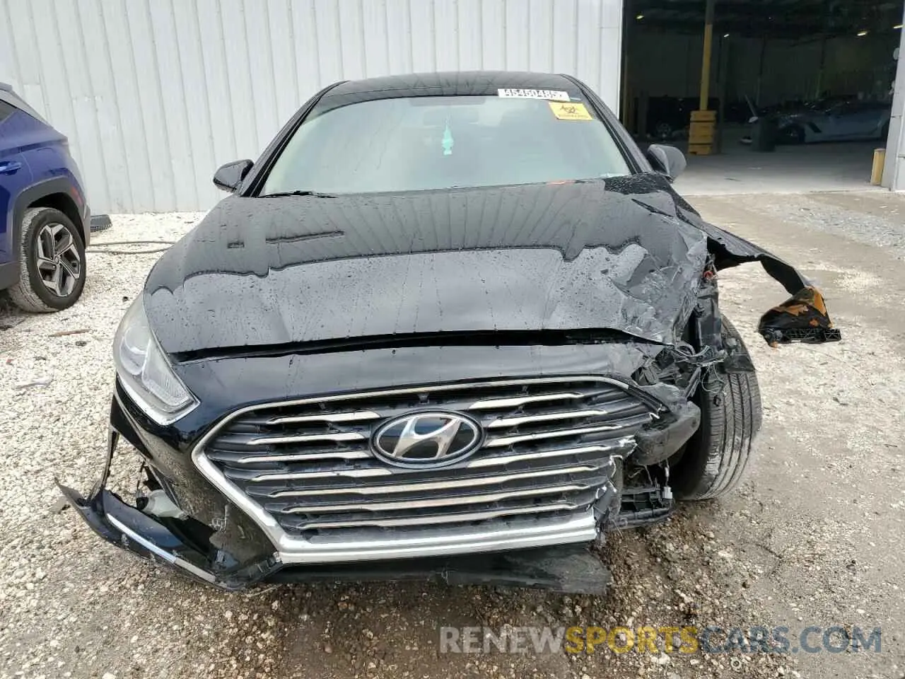 5 Photograph of a damaged car 5NPE24AF7KH760751 HYUNDAI SONATA 2019
