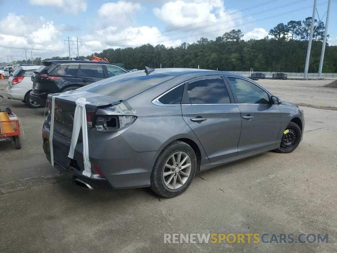 3 Фотография поврежденного автомобиля 5NPE24AF7KH761026 HYUNDAI SONATA 2019