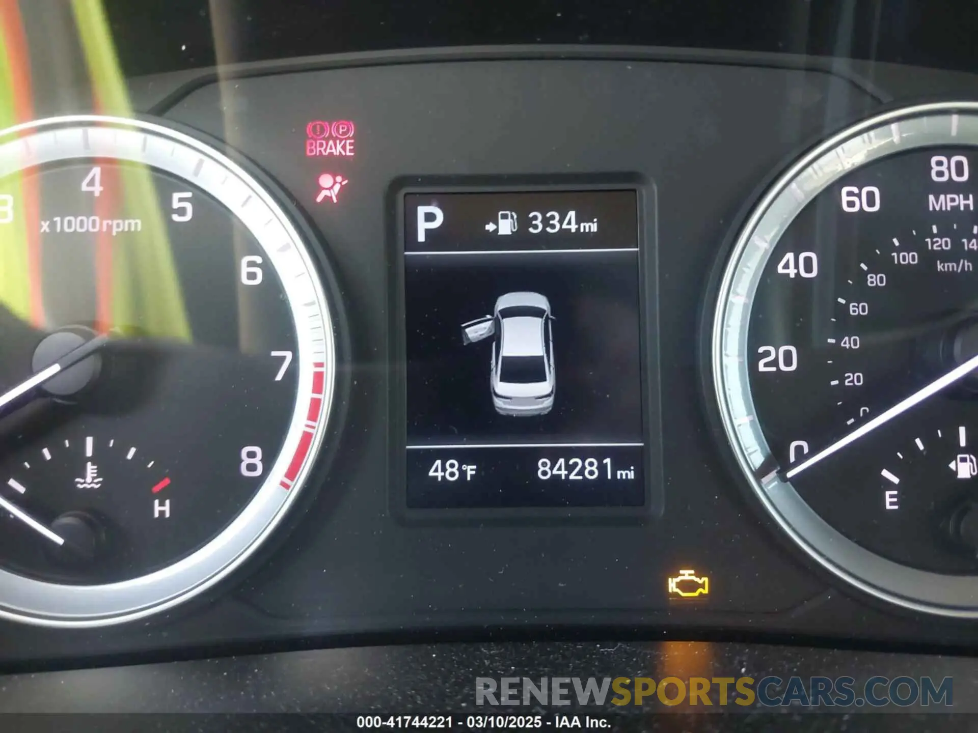 16 Photograph of a damaged car 5NPE24AF7KH765660 HYUNDAI SONATA 2019