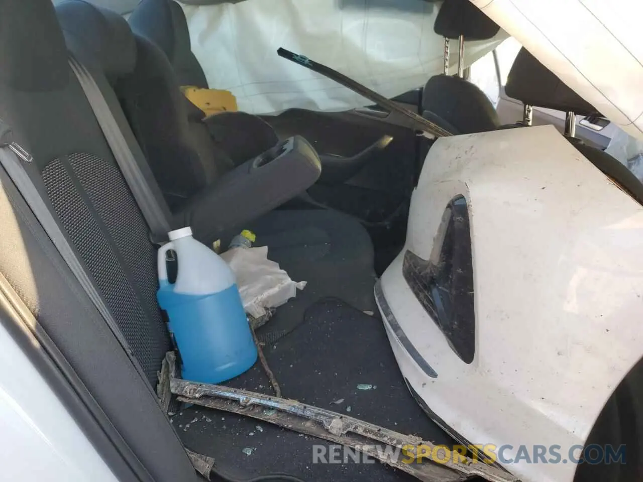 10 Photograph of a damaged car 5NPE24AF7KH801332 HYUNDAI SONATA 2019