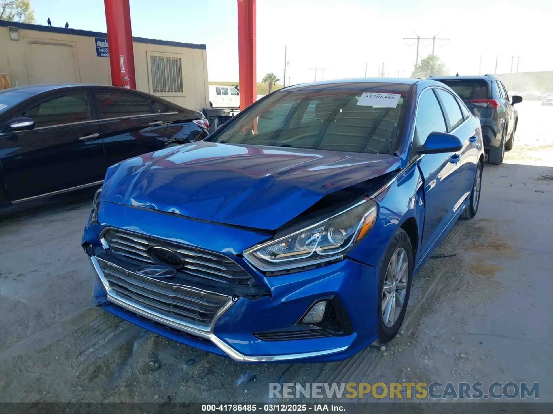2 Photograph of a damaged car 5NPE24AF8KH755400 HYUNDAI SONATA 2019