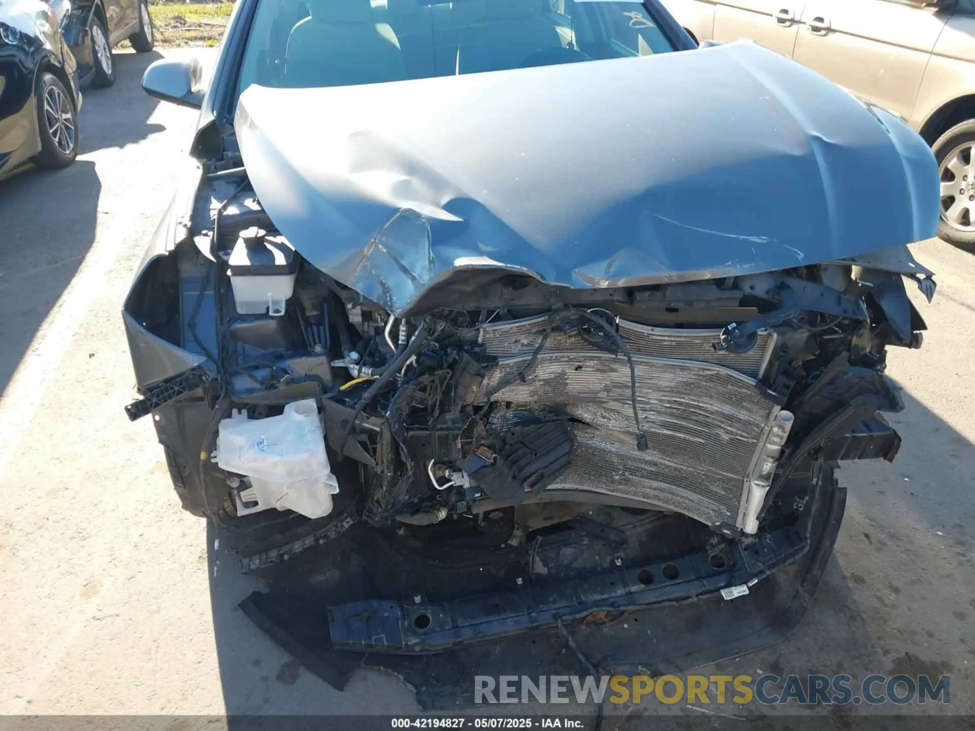 13 Фотография поврежденного автомобиля 5NPE24AF8KH810752 HYUNDAI SONATA 2019
