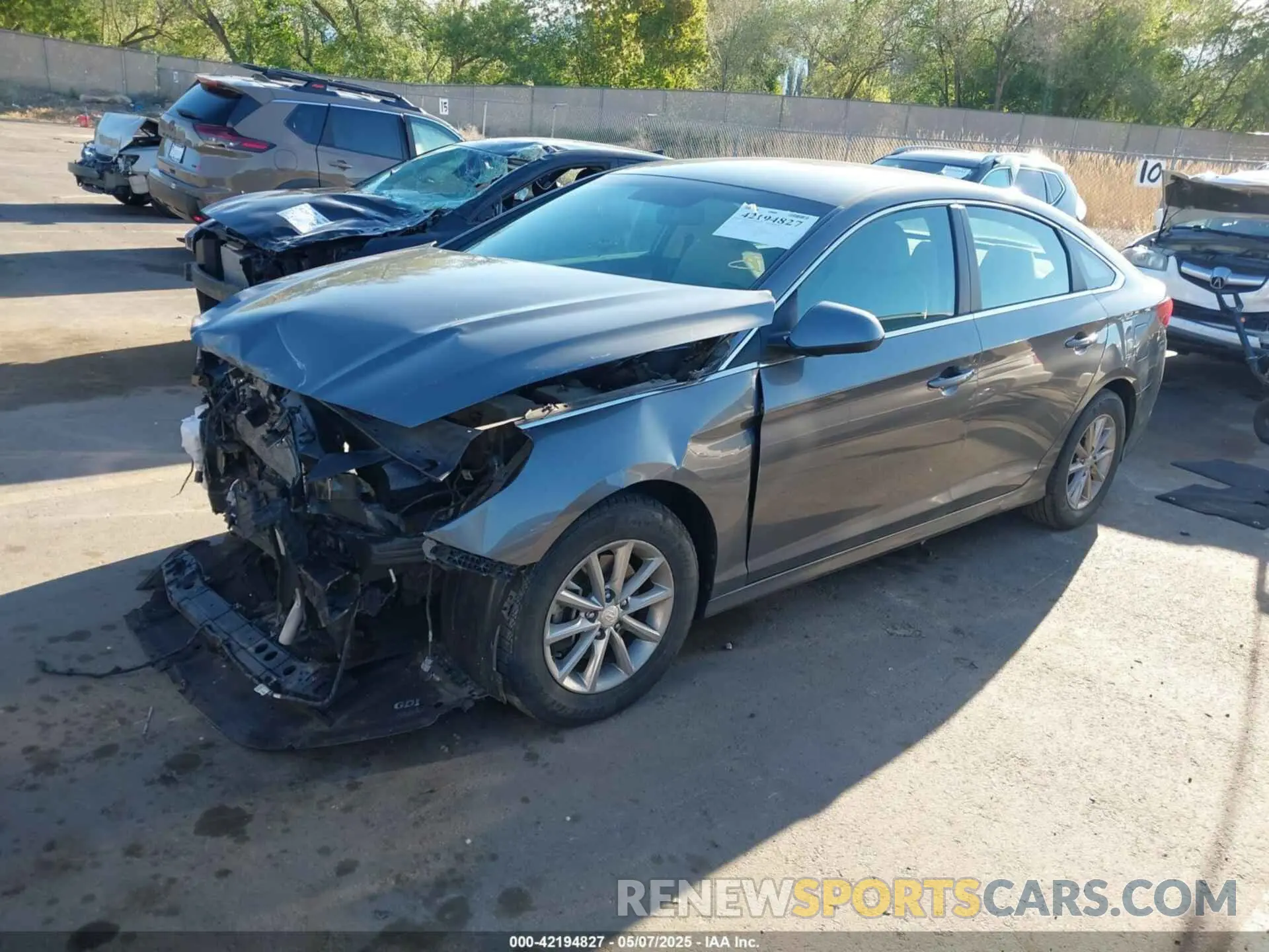 2 Фотография поврежденного автомобиля 5NPE24AF8KH810752 HYUNDAI SONATA 2019