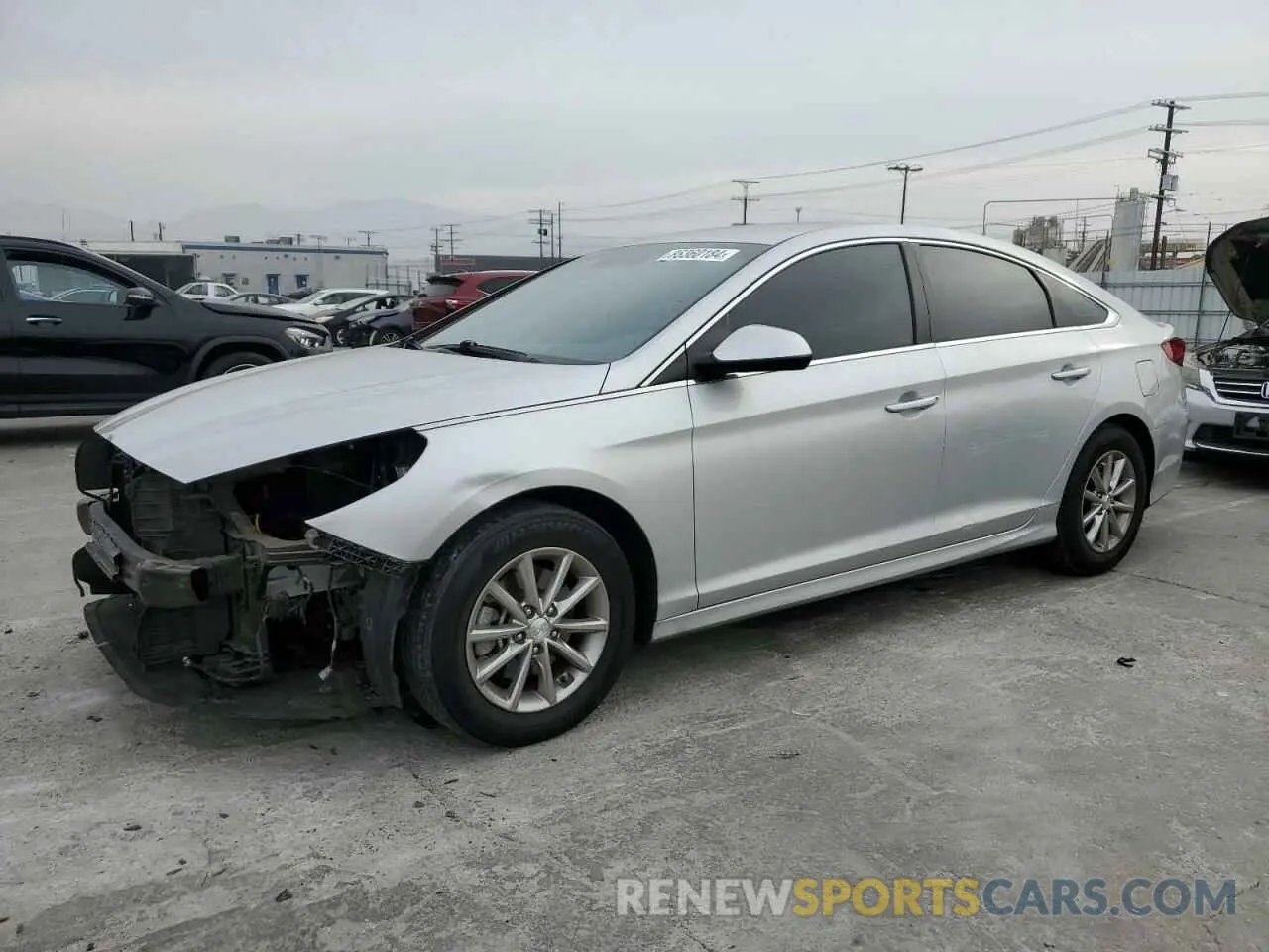 1 Фотография поврежденного автомобиля 5NPE24AF9KH765742 HYUNDAI SONATA 2019