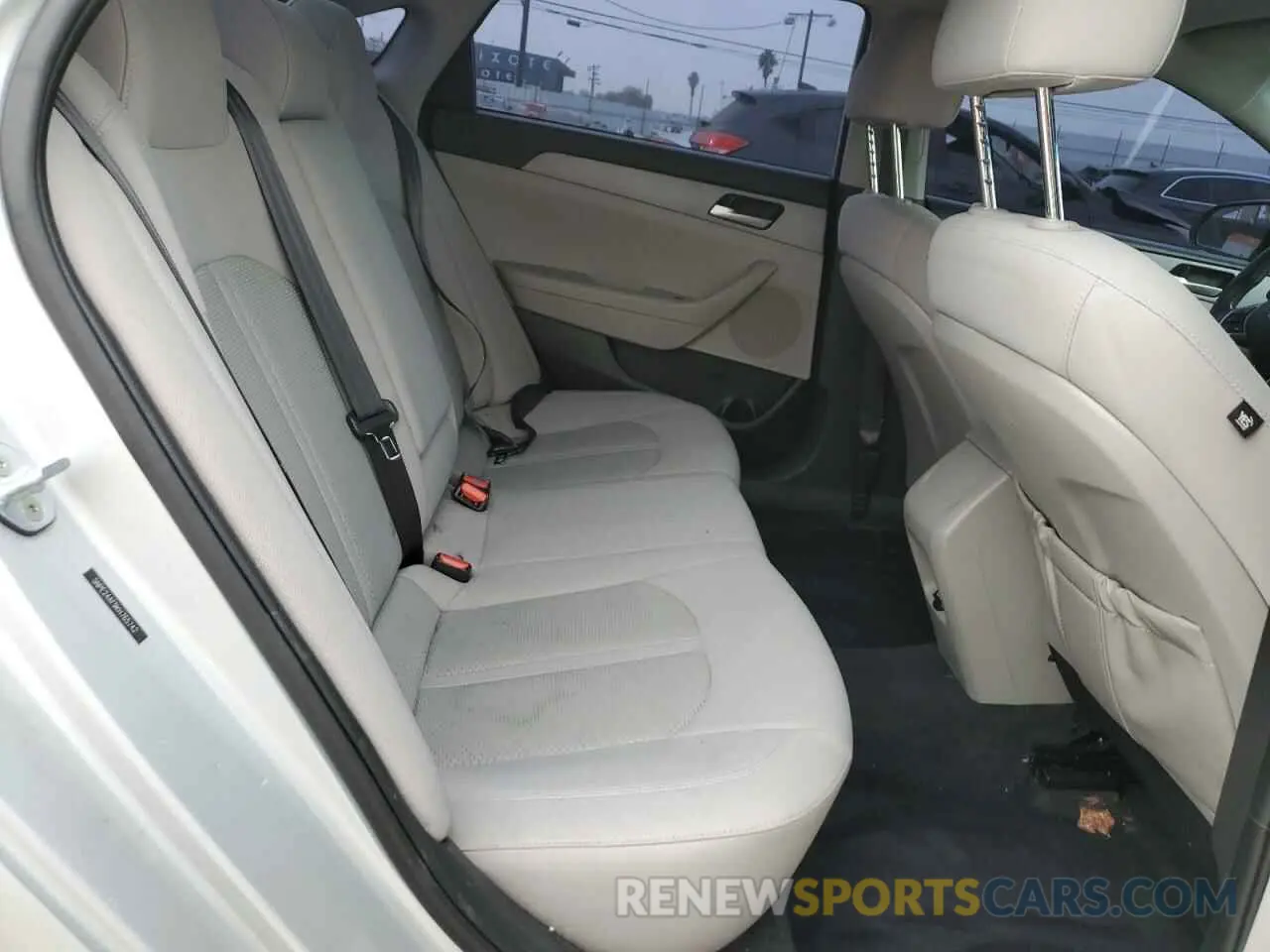 10 Фотография поврежденного автомобиля 5NPE24AF9KH765742 HYUNDAI SONATA 2019