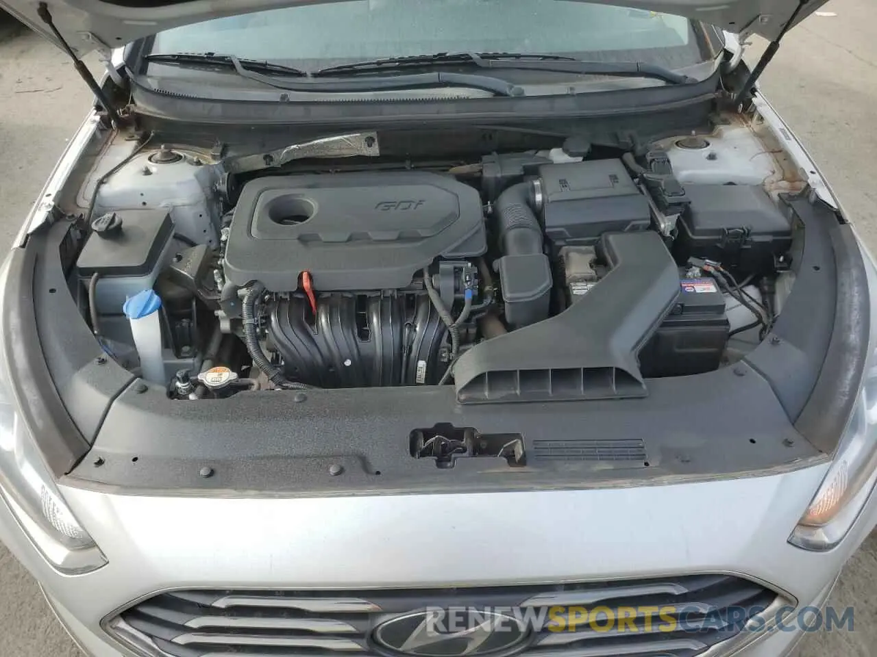 11 Photograph of a damaged car 5NPE24AF9KH767703 HYUNDAI SONATA 2019