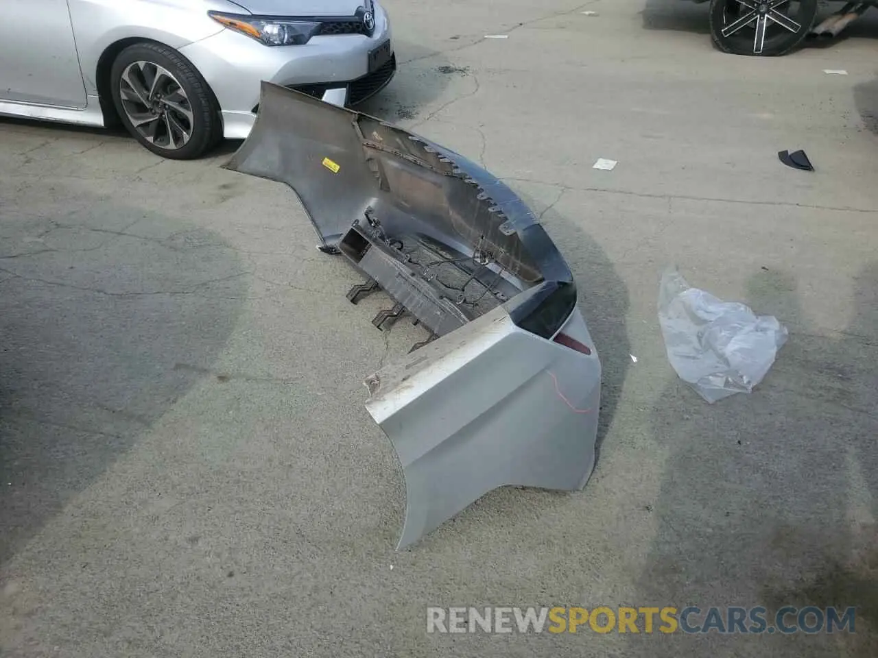 12 Photograph of a damaged car 5NPE24AF9KH767703 HYUNDAI SONATA 2019