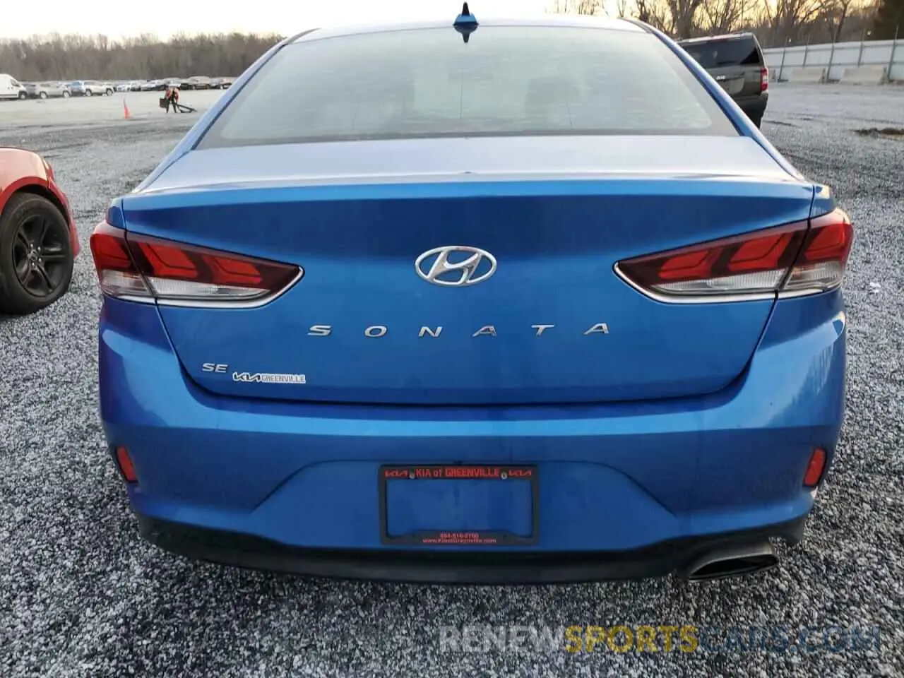 6 Photograph of a damaged car 5NPE24AF9KH768799 HYUNDAI SONATA 2019