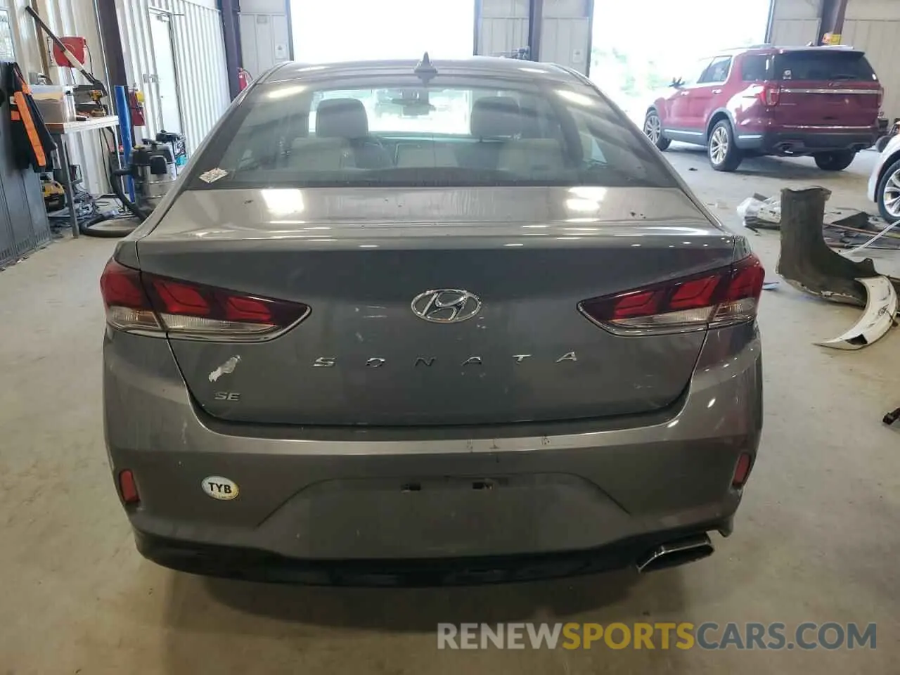 6 Фотография поврежденного автомобиля 5NPE24AF9KH789104 HYUNDAI SONATA 2019