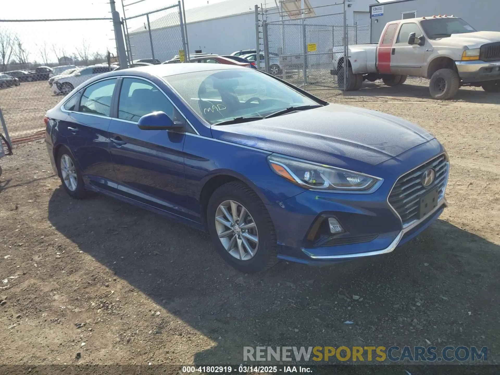 1 Photograph of a damaged car 5NPE24AF9KH791676 HYUNDAI SONATA 2019