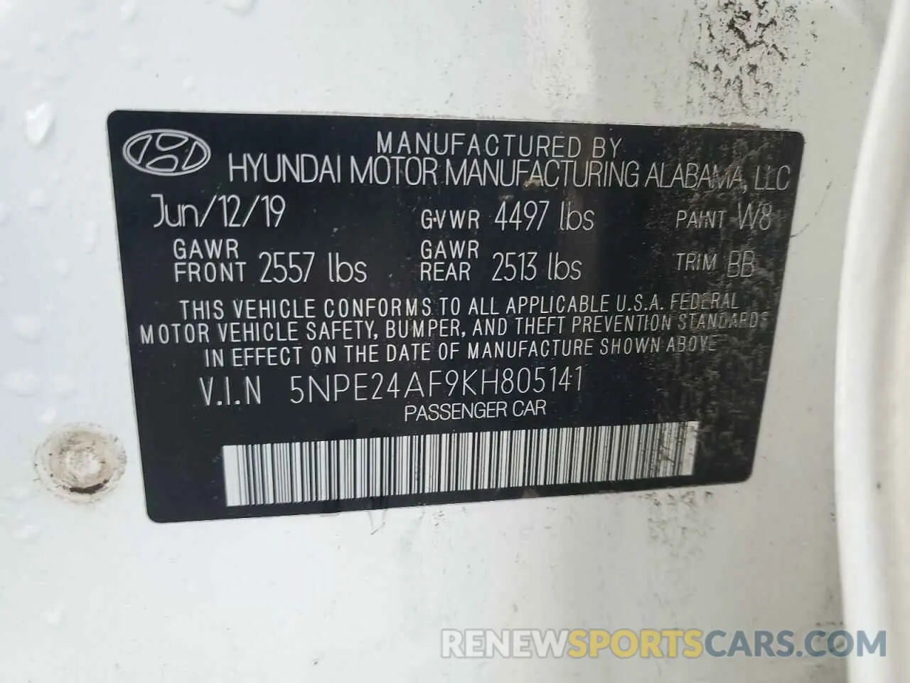 12 Photograph of a damaged car 5NPE24AF9KH805141 HYUNDAI SONATA 2019
