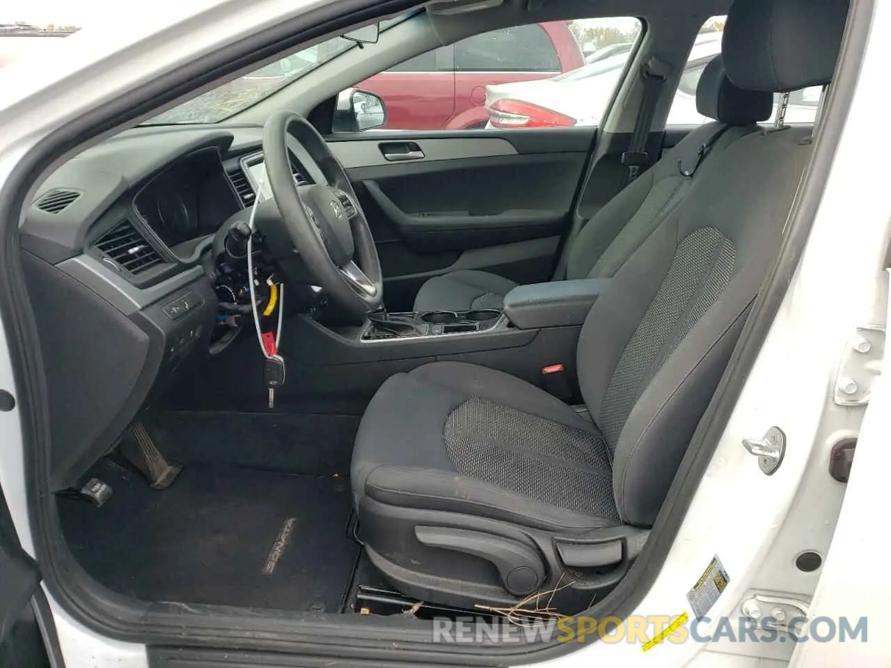 7 Фотография поврежденного автомобиля 5NPE24AFXKH735603 HYUNDAI SONATA 2019
