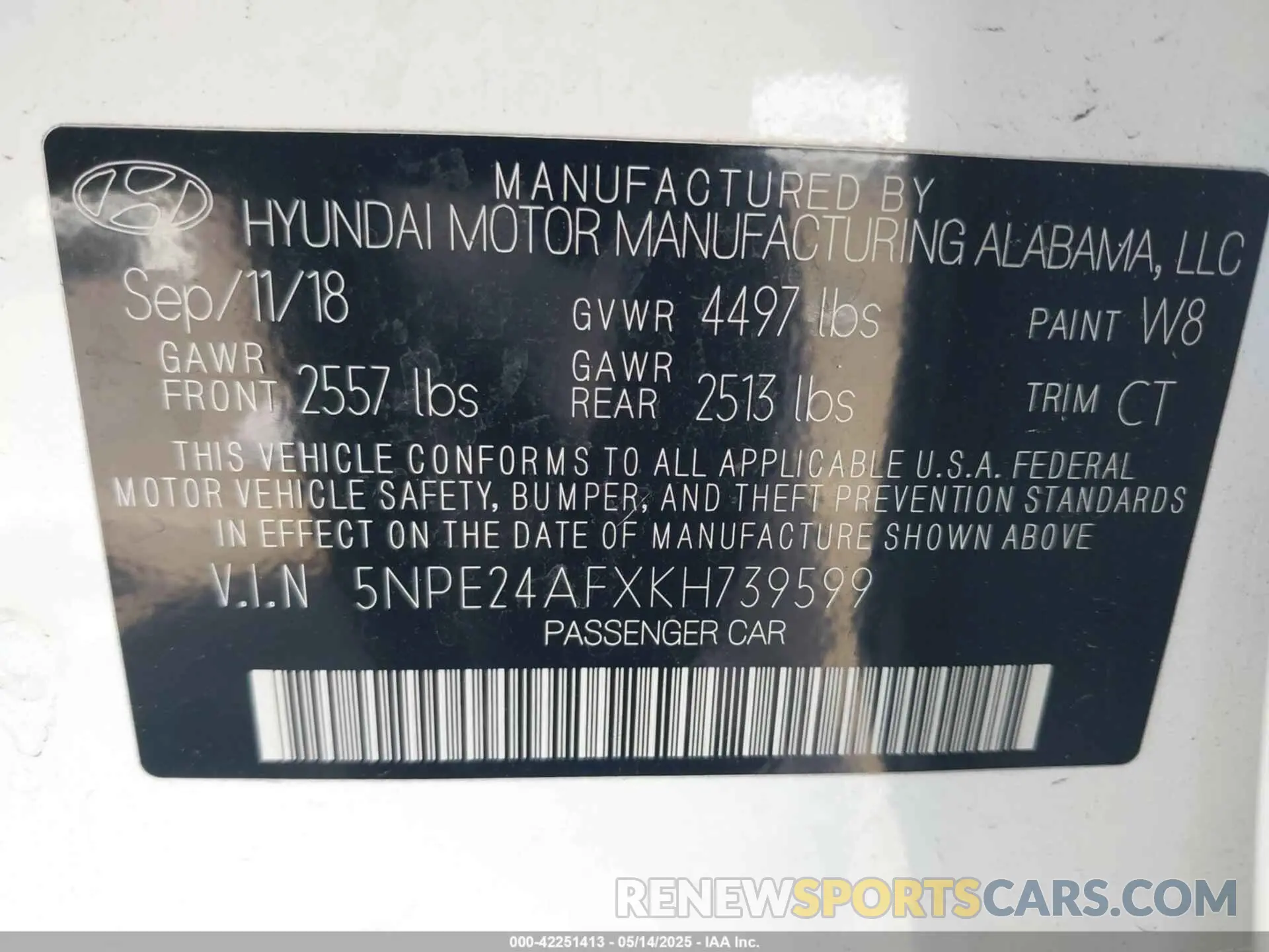 9 Photograph of a damaged car 5NPE24AFXKH739599 HYUNDAI SONATA 2019