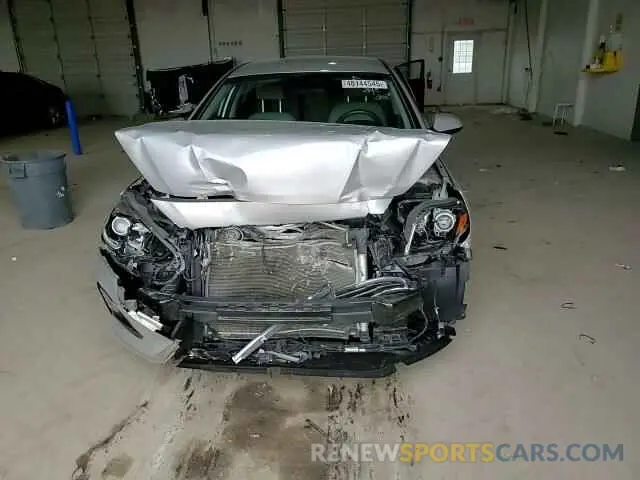 10 Photograph of a damaged car 5NPE24AFXKH755107 HYUNDAI SONATA 2019