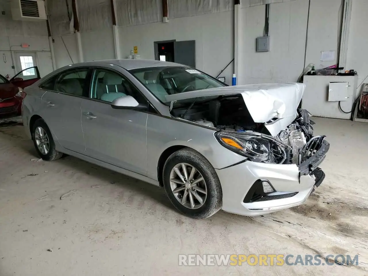 4 Photograph of a damaged car 5NPE24AFXKH755107 HYUNDAI SONATA 2019