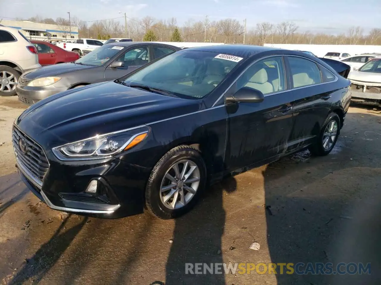 1 Photograph of a damaged car 5NPE24AFXKH779259 HYUNDAI SONATA 2019