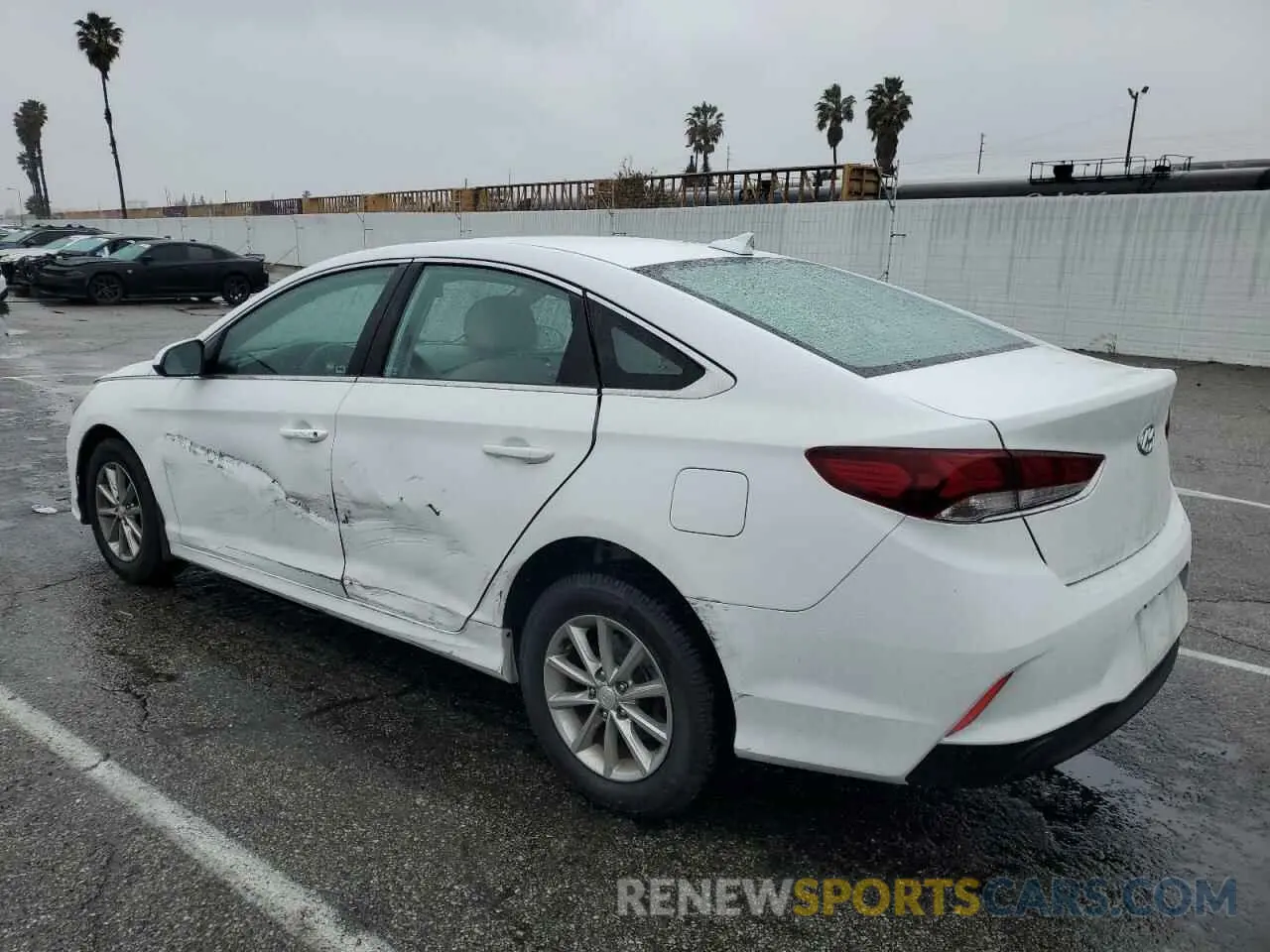 2 Фотография поврежденного автомобиля 5NPE24AFXKH803608 HYUNDAI SONATA 2019
