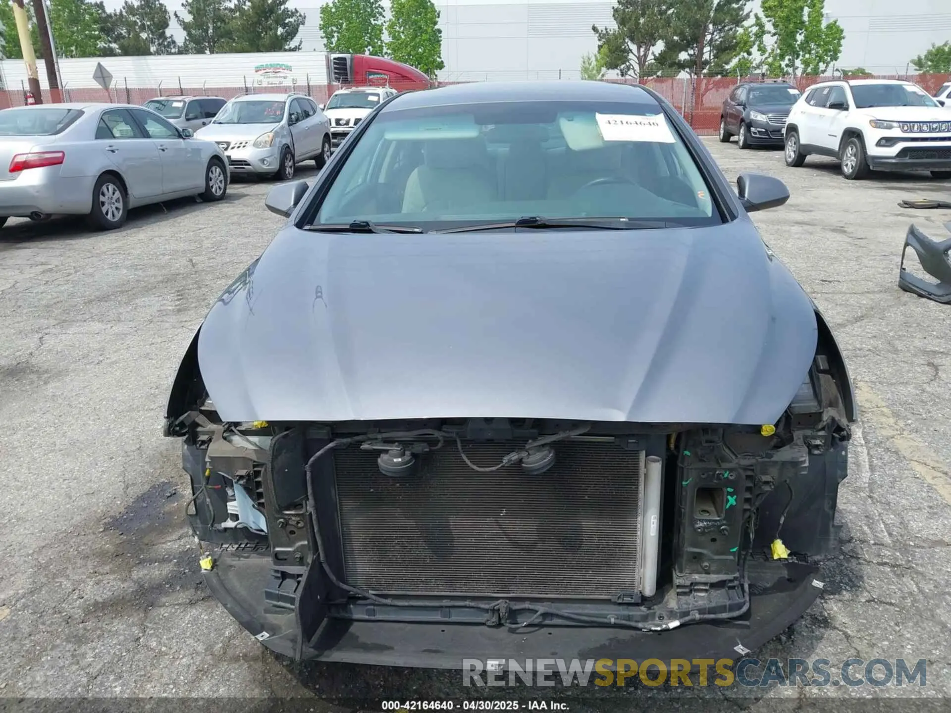 13 Фотография поврежденного автомобиля 5NPE24AFXKH814401 HYUNDAI SONATA 2019