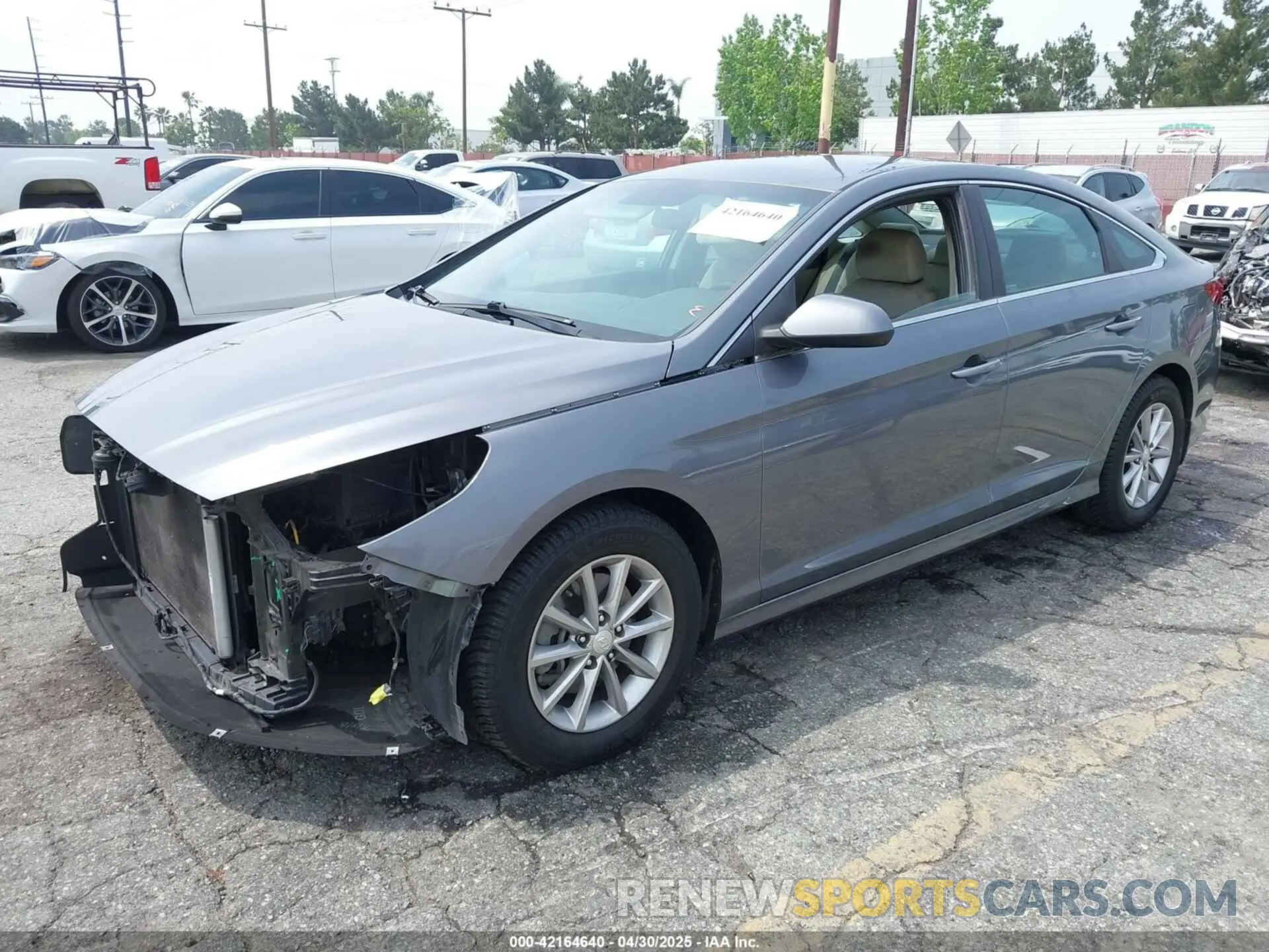 2 Фотография поврежденного автомобиля 5NPE24AFXKH814401 HYUNDAI SONATA 2019
